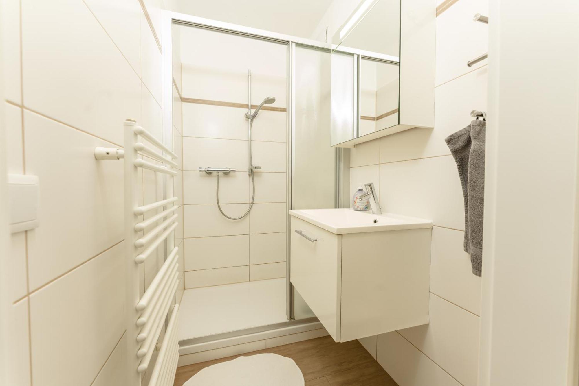 Easyapartments Leo Λιντς Εξωτερικό φωτογραφία