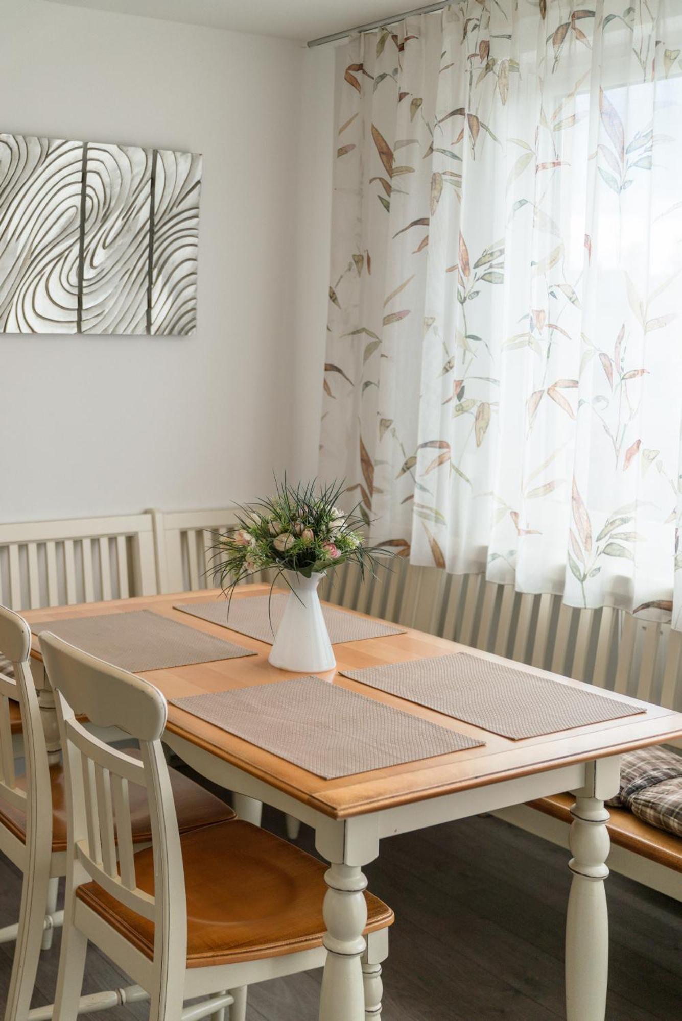 Easyapartments Leo Λιντς Εξωτερικό φωτογραφία