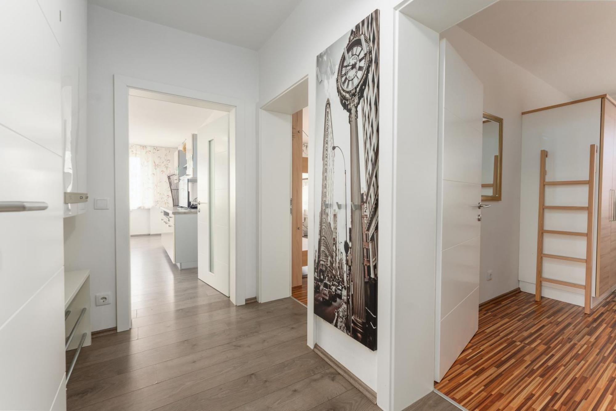 Easyapartments Leo Λιντς Εξωτερικό φωτογραφία
