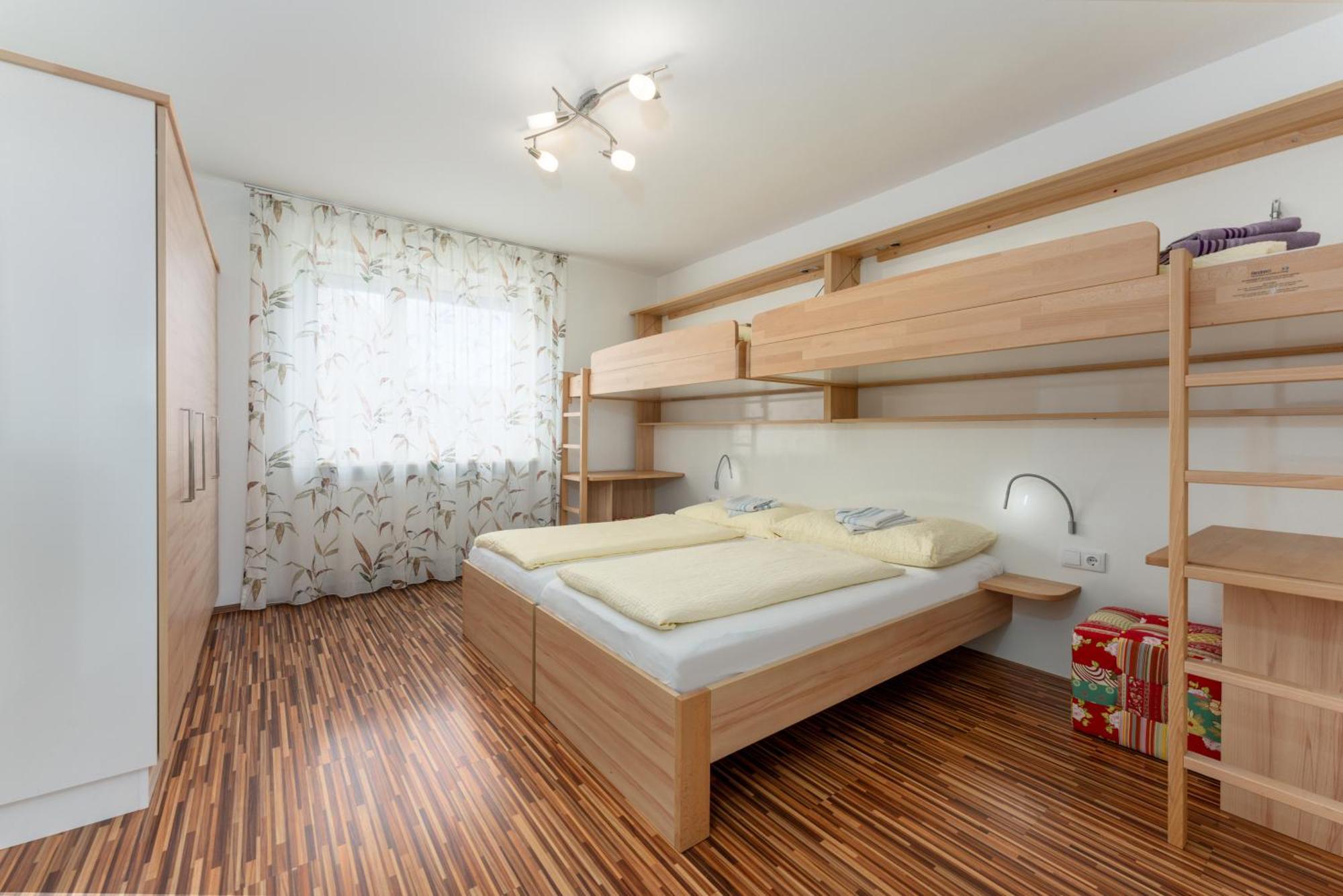 Easyapartments Leo Λιντς Εξωτερικό φωτογραφία