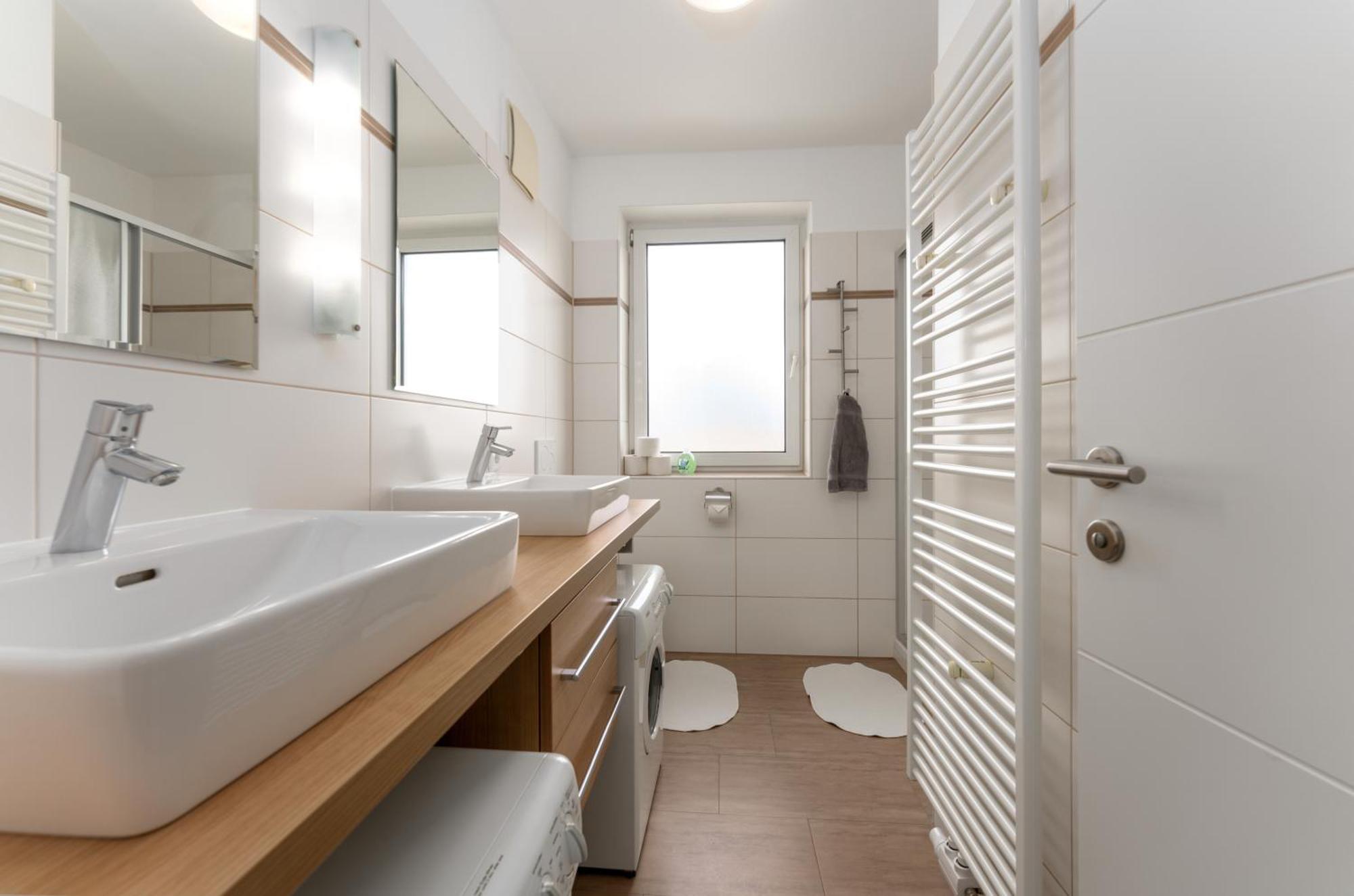 Easyapartments Leo Λιντς Εξωτερικό φωτογραφία
