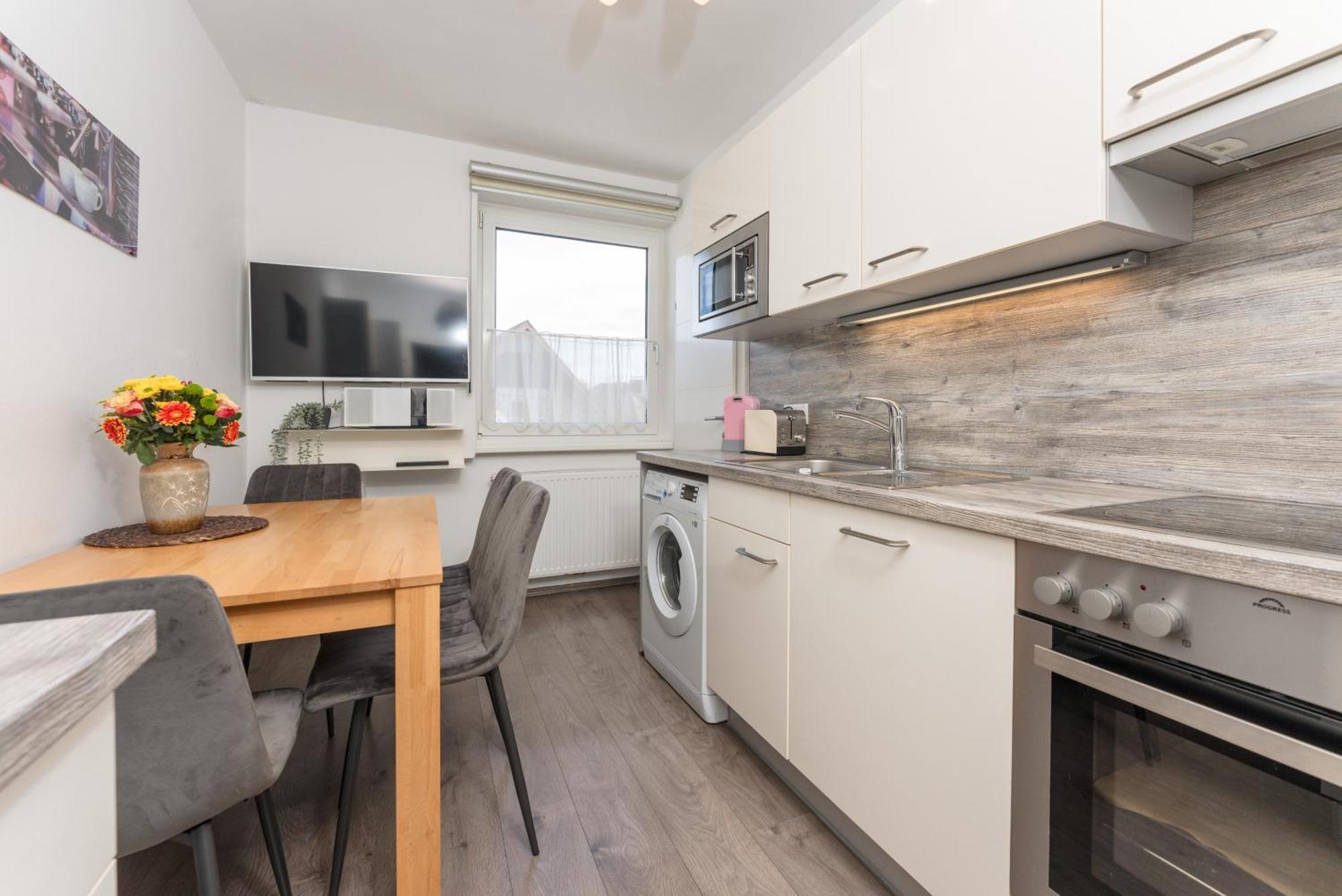 Easyapartments Leo Λιντς Εξωτερικό φωτογραφία