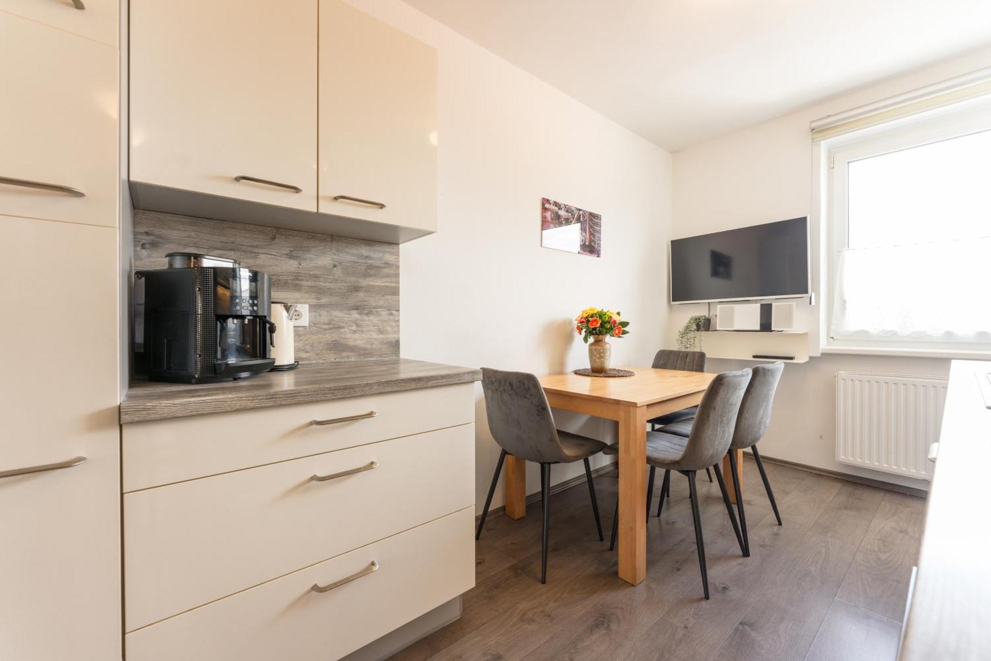 Easyapartments Leo Λιντς Εξωτερικό φωτογραφία