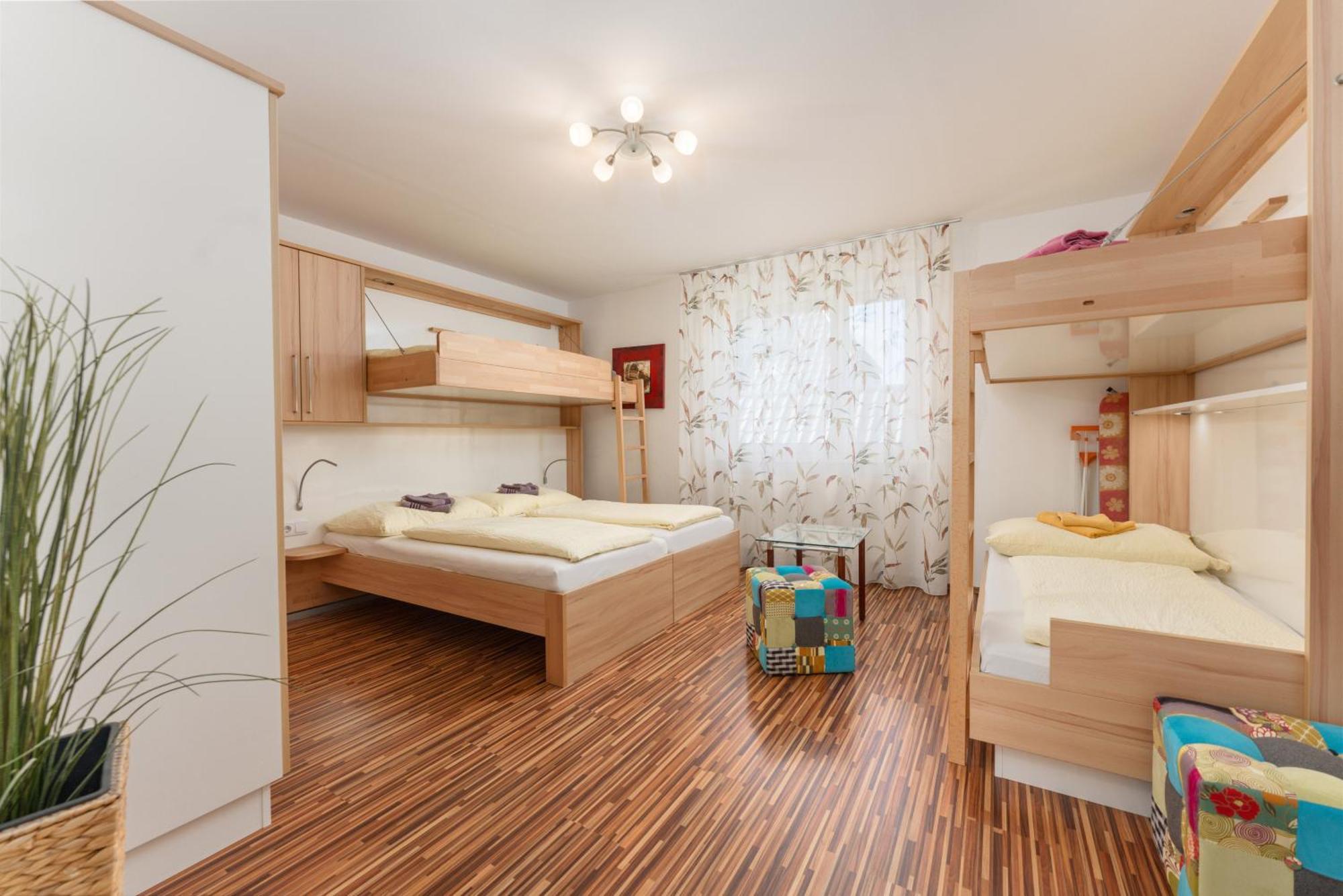Easyapartments Leo Λιντς Εξωτερικό φωτογραφία
