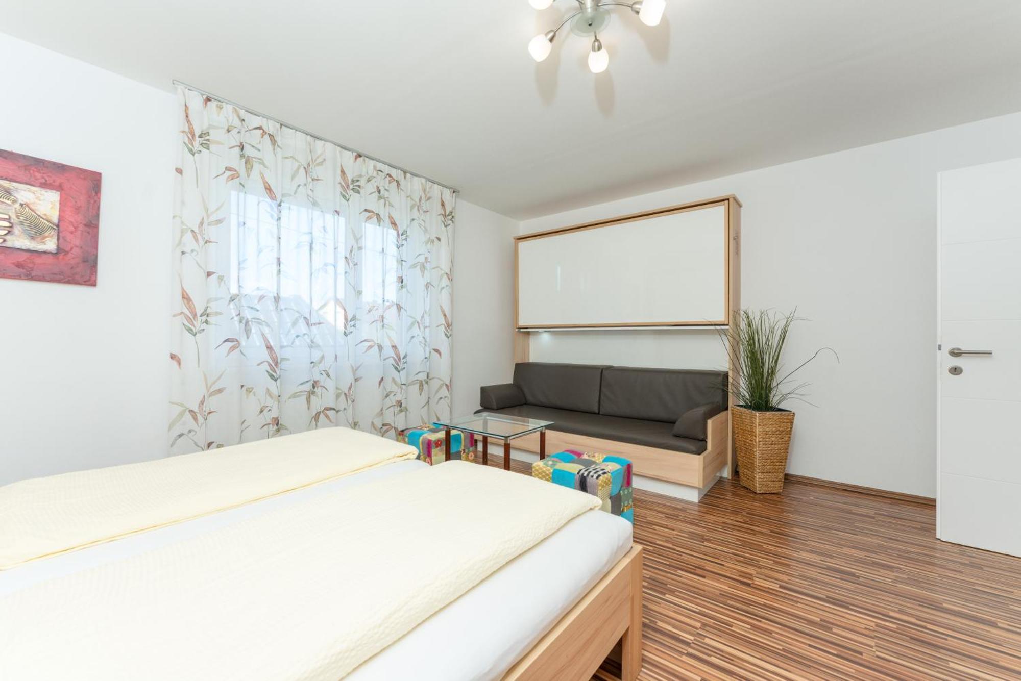 Easyapartments Leo Λιντς Εξωτερικό φωτογραφία